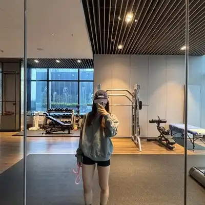 邹敏飞